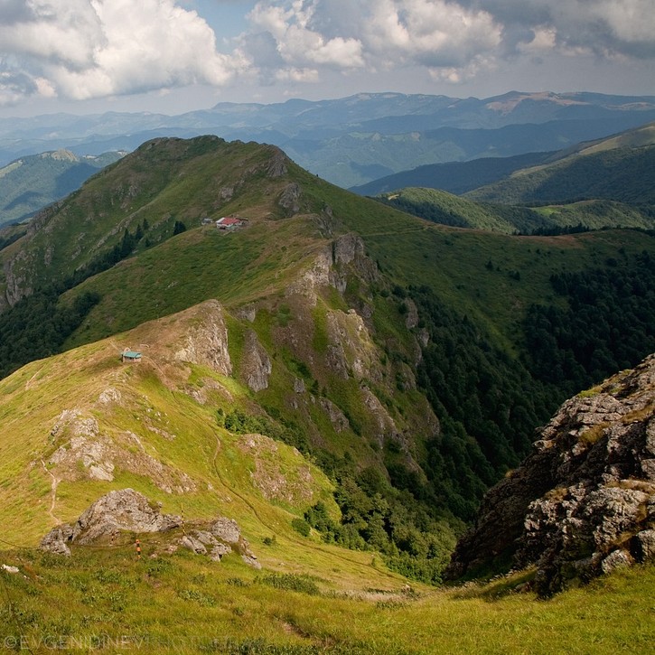 Старые горы. Стара планина Болгария. Гора Ботев Болгария. Стара-планина горы. Стара-планина (балканские горы).